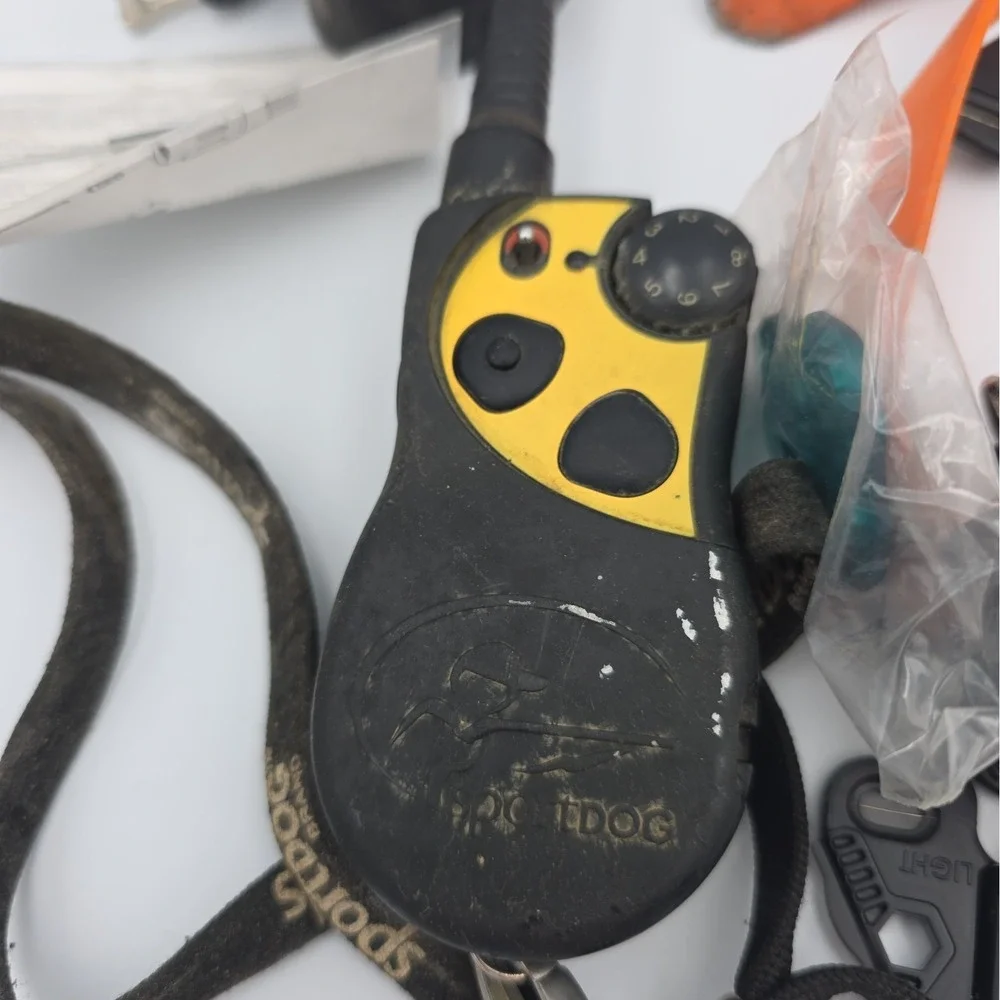 Sport Dog Replacement Remote And Collar ST-101-S Untested Parts Or Repair